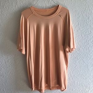 Men’s Lululemon Vent tech tee size XL